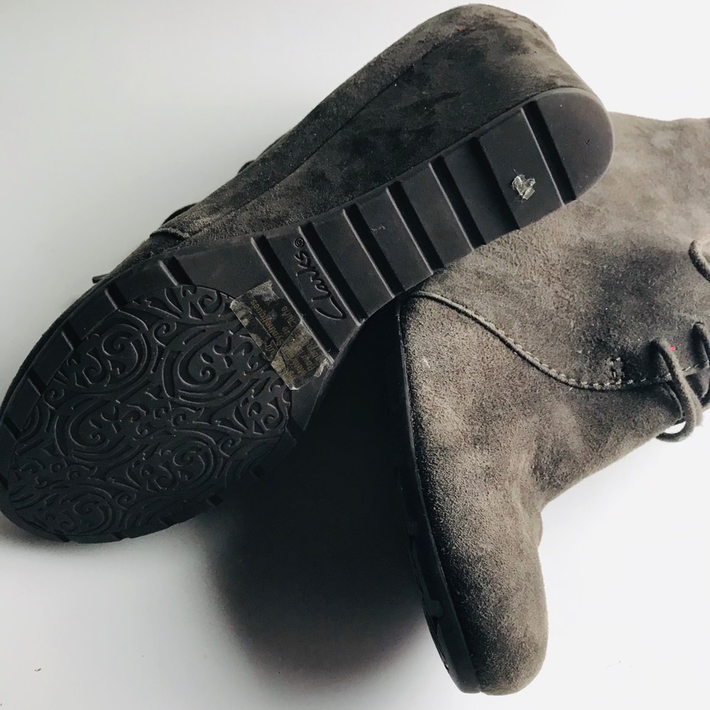 Clarks Artisan Brown Suede Wedge Lace Up Boots - Picture 8 of 8